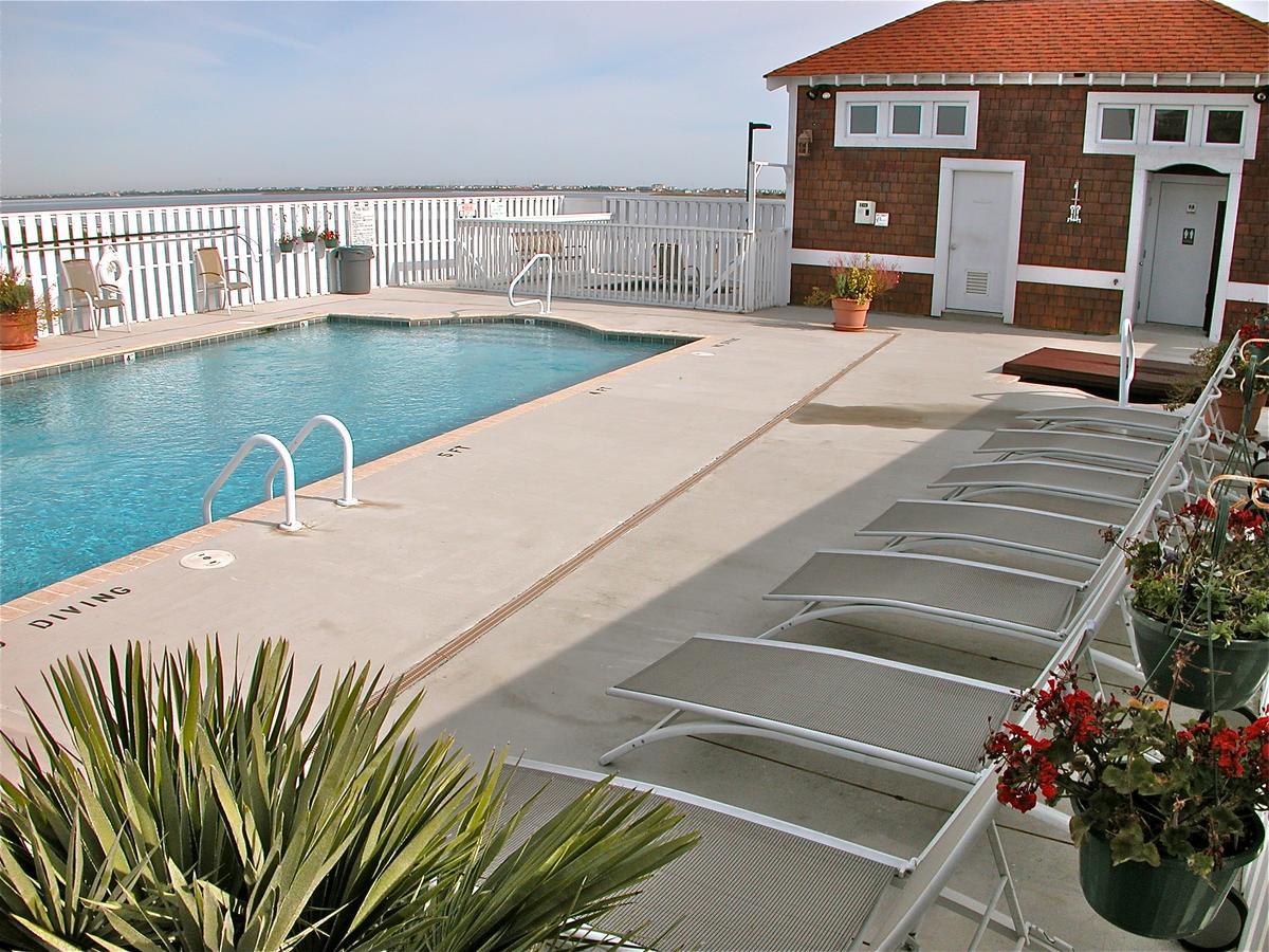 Oasis Suites Hotel Nags Head Exterior foto
